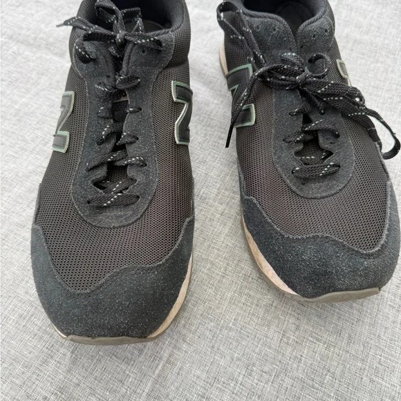 New Balance Men's 515 Sneakers in Black and Green - Picture 6 of 9